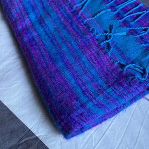 Yak wool scarf, big, NWOT, scrumptious